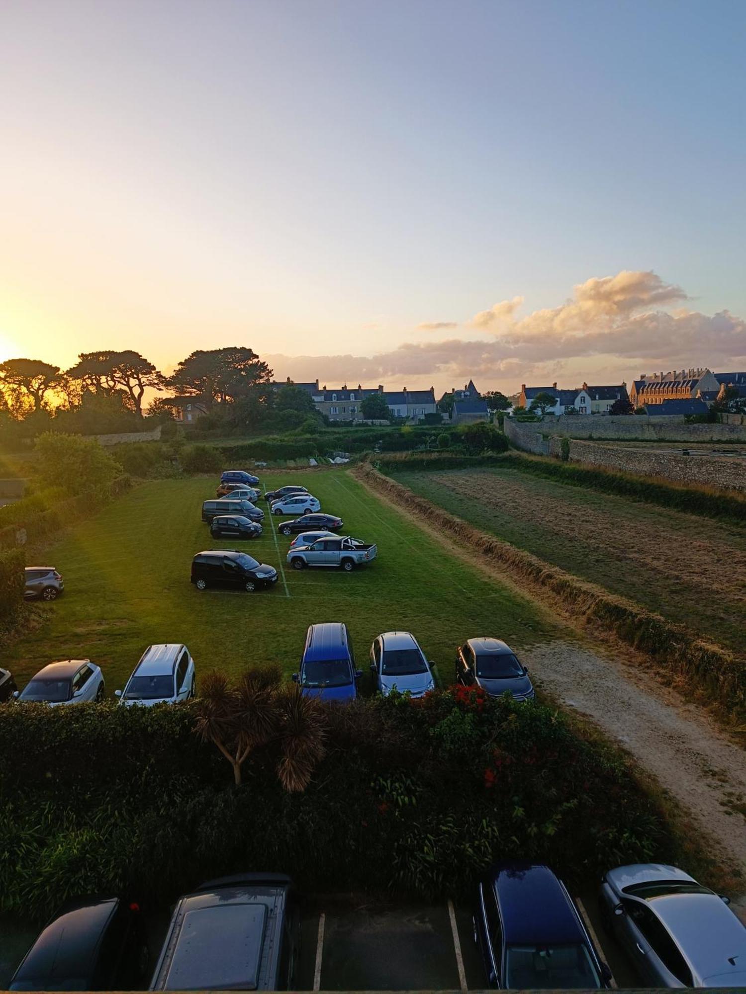 The Originals City, Hotel Armen Le Triton, Roscoff Luaran gambar